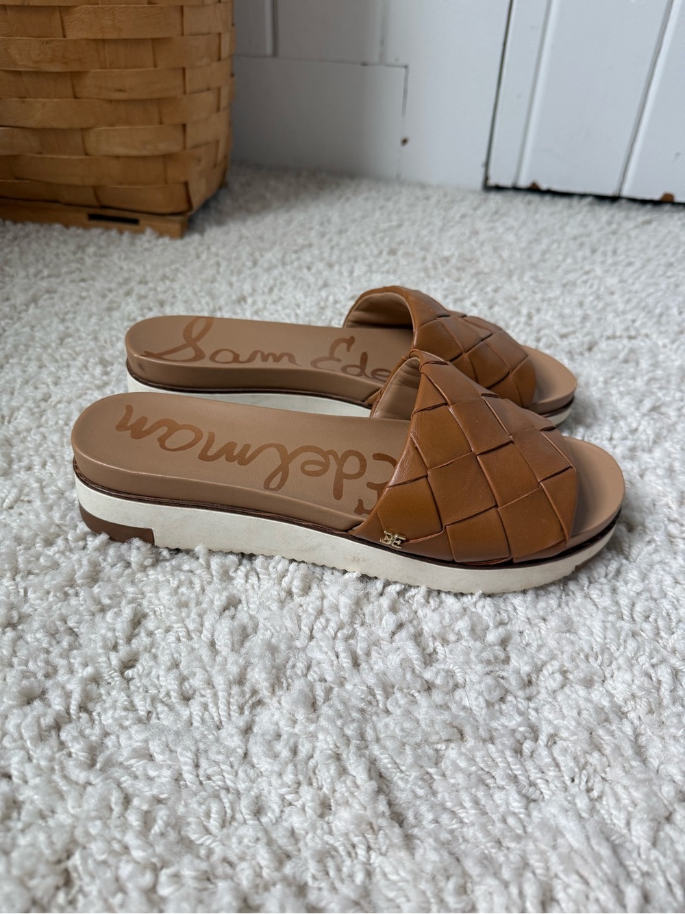 Sam Edelman Tan Woven Slide Mules - Picture 3 of 4